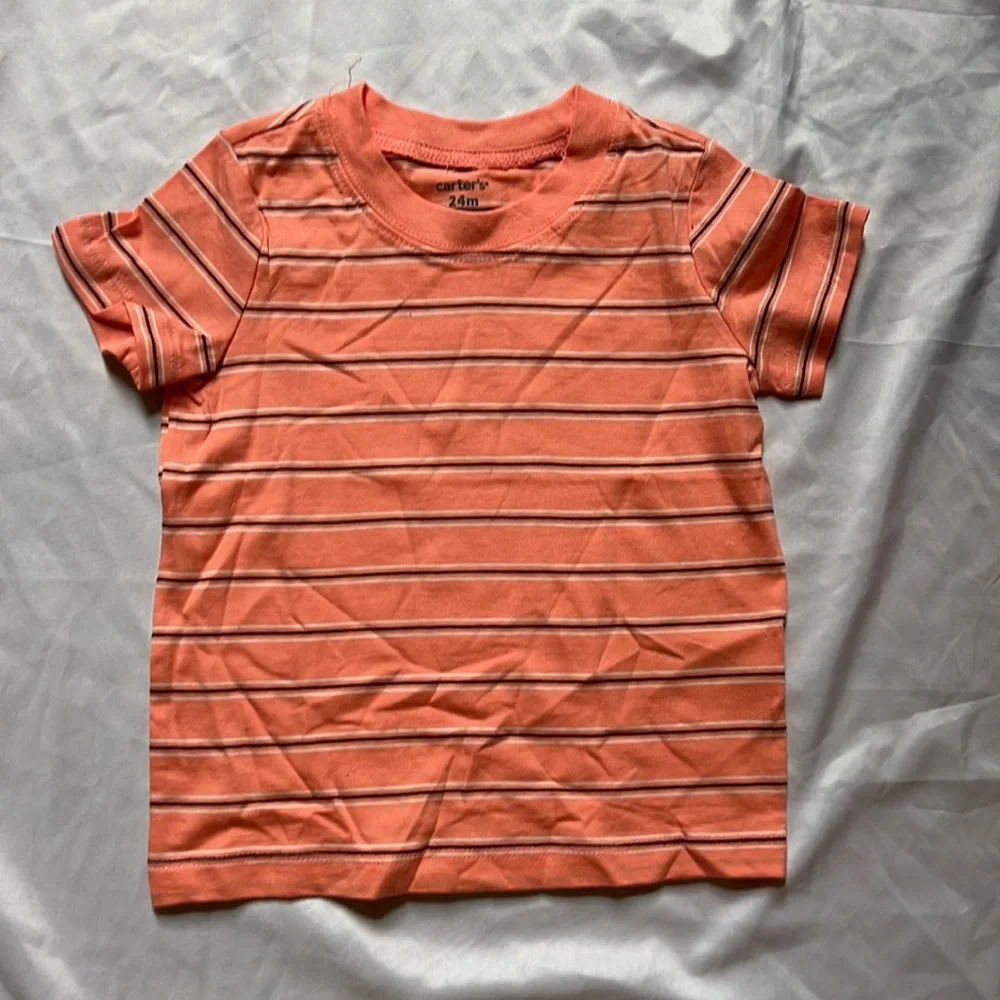 Carters set includes